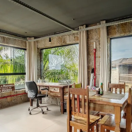 Comfortable Retreat at Praia do Rosa Prn0002