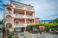 Kastell Apartments - 3-Star