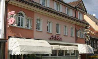 Hotel Café Adler