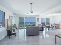 Villa Clea,Stunning 4Bdr Protaras Villa, Seaviews - วิลล่า