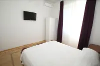 53 Solaro Apartments Hotel di 