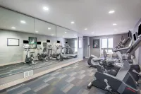Holiday Inn Express & Suites Philadelphia - MT. Laurel