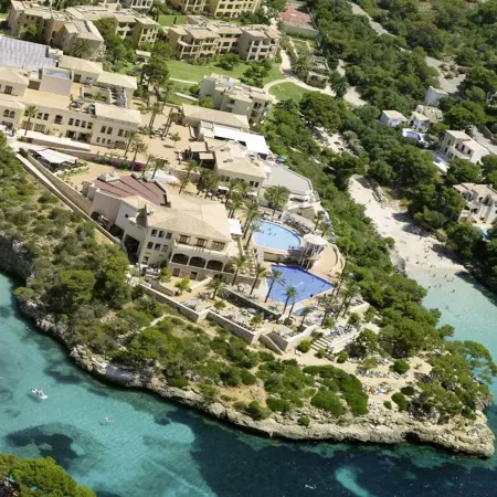 Robinson Cala Serena