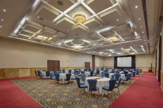 Villa Mercedes Merida, Curio Collection by Hilton