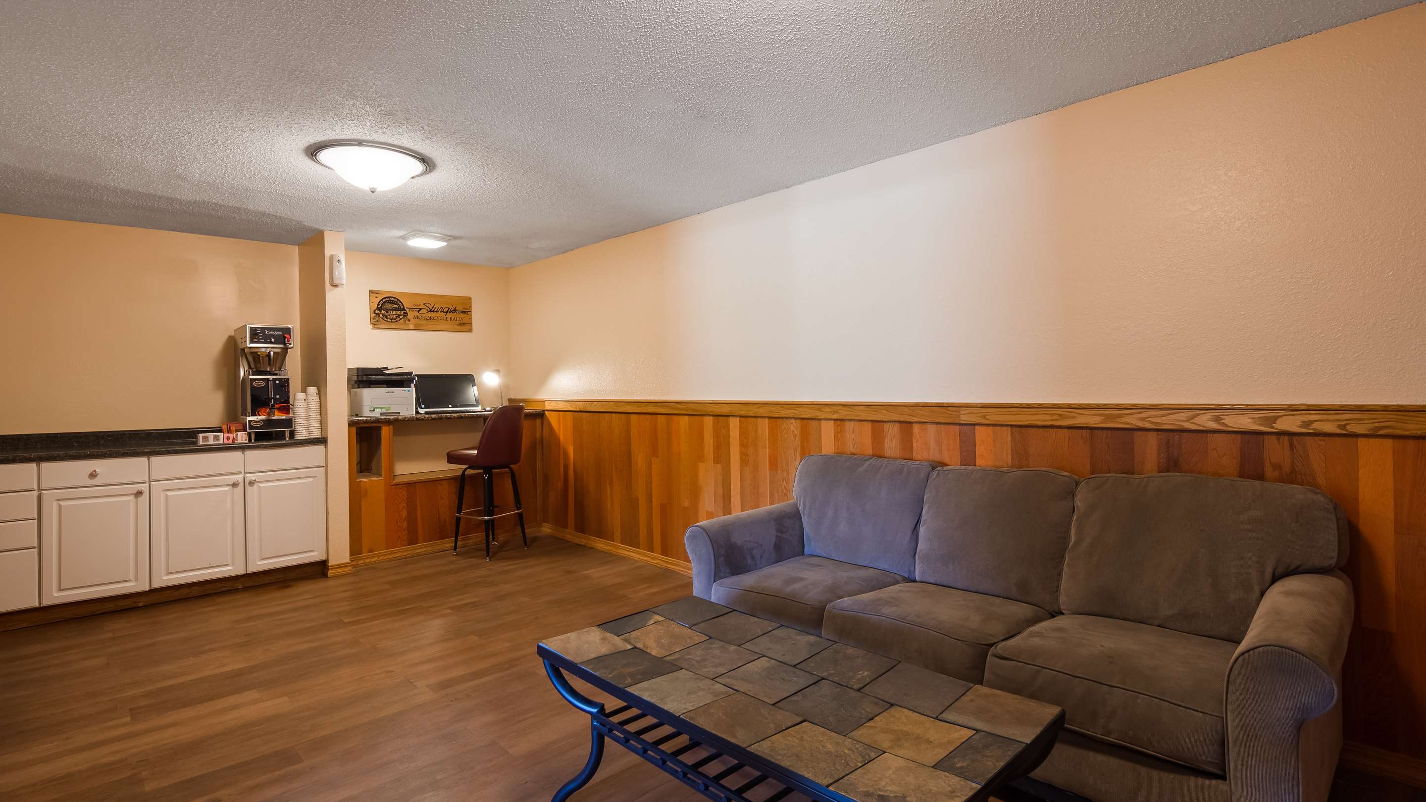 Sturgis Lodge and Suites