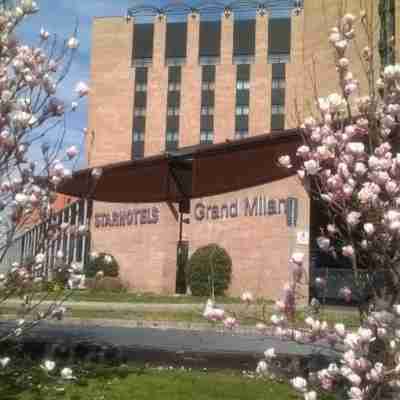 Starhotels Grand Milan Hotel Exterior