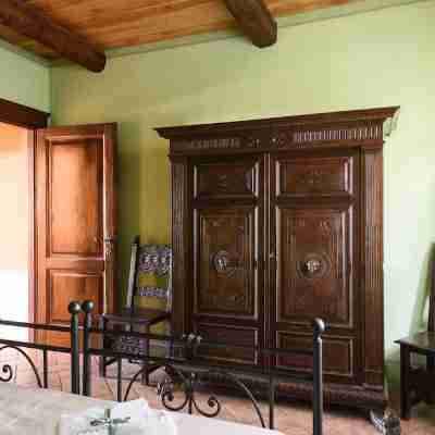 Borgo Sanguineto Rooms