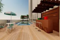 S19 Hotel-Al Jaddaf Metro Station