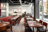 Hilton Garden Inn Chicago Downtown South Loop