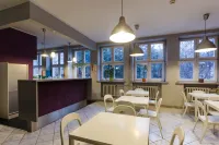 Tatamka Hostel - Nhà nghỉ