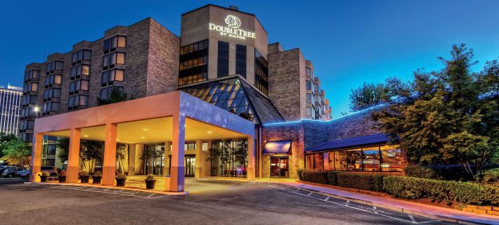 DoubleTree by Hilton Memphis Hotels in Memphis