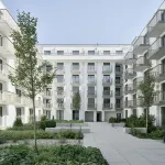 施萬洛克酒店 鄰近奇蹟動物寵物用品店的酒店