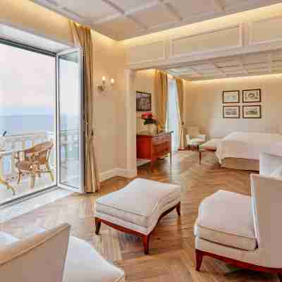 Grand Hotel Excelsior Vittoria Rooms