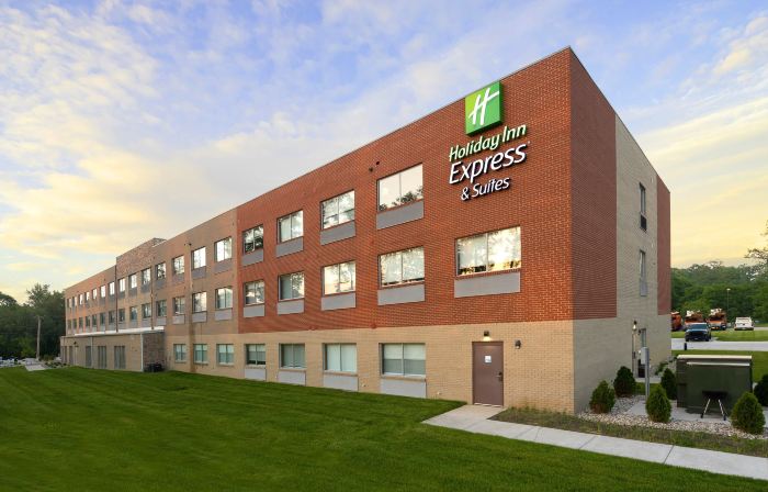 Holiday Inn Express & Suites LA PORTE by IHG