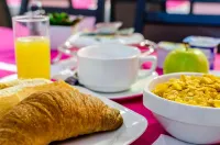 Hôtel Croix des Bretons - Lourdes Pyrénées - breakfast