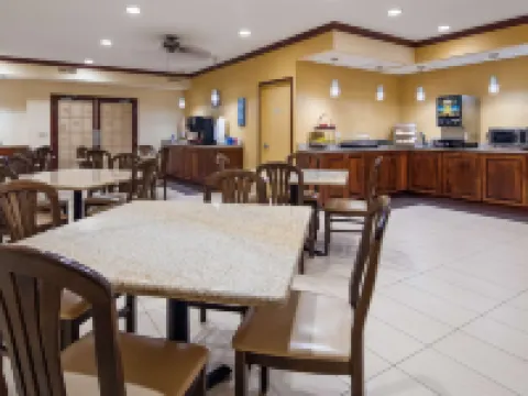 Best Western Geneseo Inn Hotels in Henry County