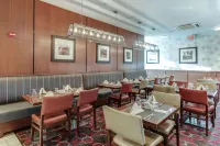 Vista LIC Hotel, BW Premier Collection - بار