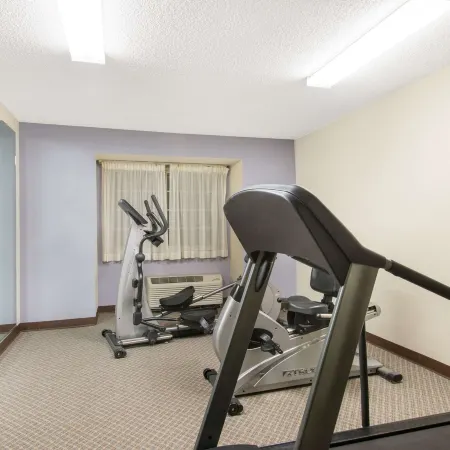 Microtel Inn & Suites by Wyndham Seneca Falls