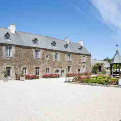 Hôtel de L'Abbaye Le Tronchet - Handwritten Collection Hotel Exterior