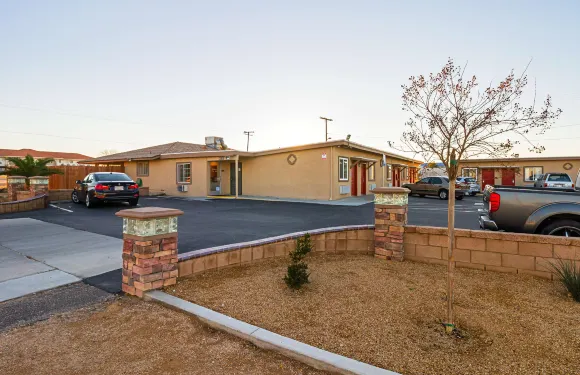 加利福尼亞希斯皮里亞 - 東 6 號汽車旅館