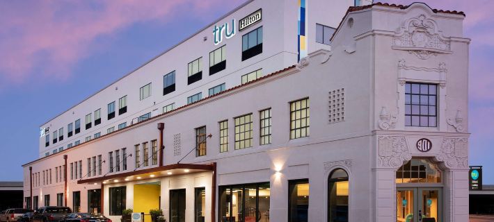 Tru by Hilton San Antonio Downtown Riverwalk Hotel di County Bexar