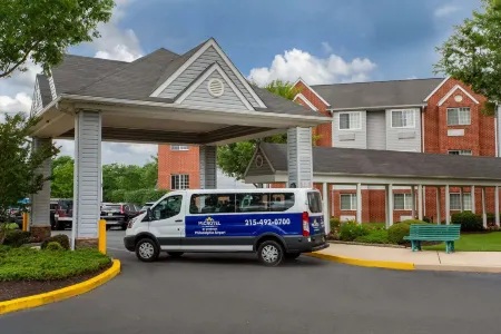 Microtel Inn & Suites by Wyndham Philadelphia Airport