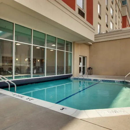 Drury Inn & Suites St. Louis Arnold