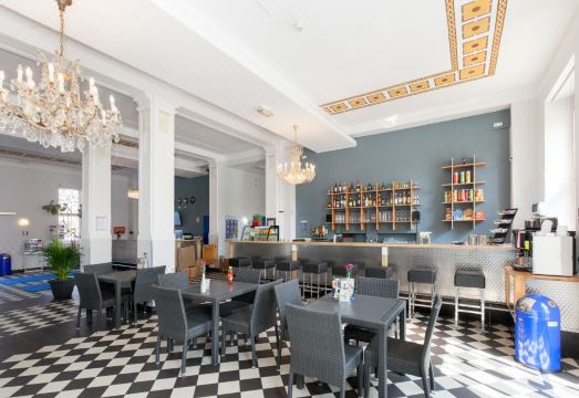 2. A&O 라이프치..