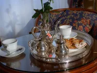 Hotel Cellini Các khách sạn ở Vitinia