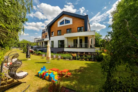 Hotel Falcon Отели в г. Жешув