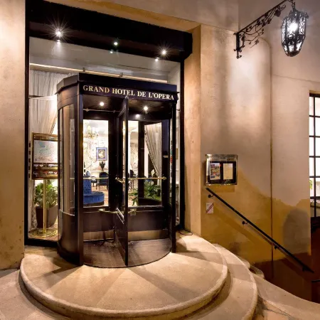 Grand Hotel de LOpera, BW Premier Collection Отели рядом с достопримечательностью «Монастырь якобинцев в Тулузе»