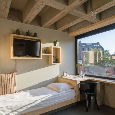 Family Room (5 Adults) Jam Hotel Promo Code