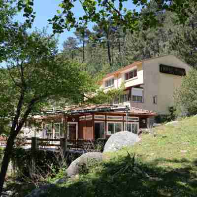 Hôtel les Jardins de la Glacière Hotel Exterior