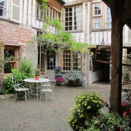 A l'Ecole Buissonnière