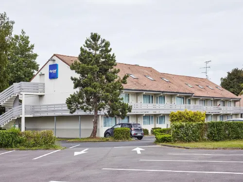 Kyriad Cambrai Hotel a Creveceur-sur-l'Escaut