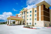 Holiday Inn Express & Suites Temple - Medical Center Area Hotels in Belton