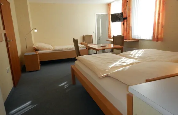 哈維爾戈漫遊法赫拉德酒店