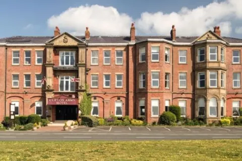 Clifton Arms Hotel