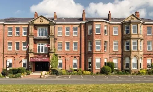 Clifton Arms Hotel