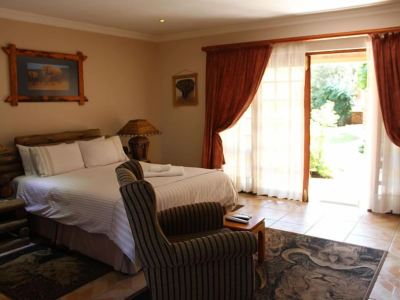Aark Guest Lodge