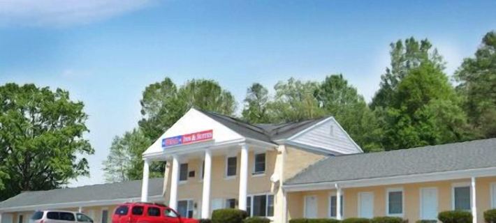 USA Inn and Suites Morgantown Hotels in Berks County