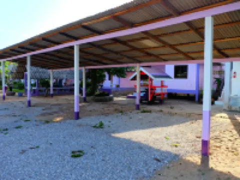 รุ่งอรุณรีสอร์ท โรงแรมในอำเภอ ไชยา