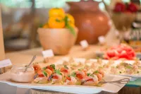 Coco Palm Dhuni Kolhu - breakfast