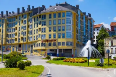 Hotel Los 14 Hotels near Museo Puerta del Mar