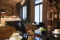 New Hotel République