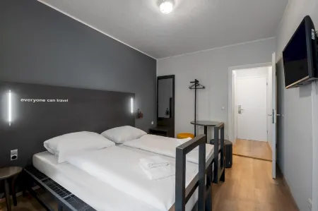 a&o München Hauptbahnhof Отели рядом с достопримечательностью «Мюнхенский технический университет»