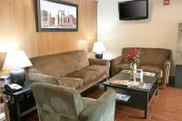 Super 8 by Wyndham Gloucester Hotels in Mt Ephraim