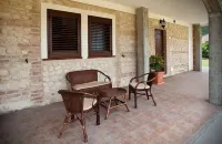 Il Poggio Dei Pettirossi Hotels in Sulmona