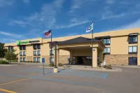 Holiday Inn Express & Suites Colby