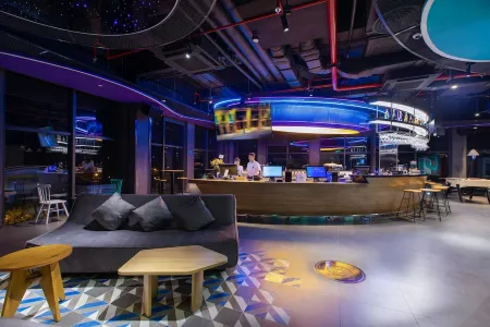 Tru by Hilton Hau Giang City Centre Отели в г. Витхань